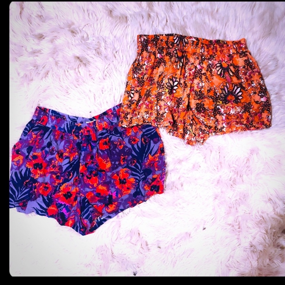 Like New And Euc 4pc Short Bundle Size Large - image 2